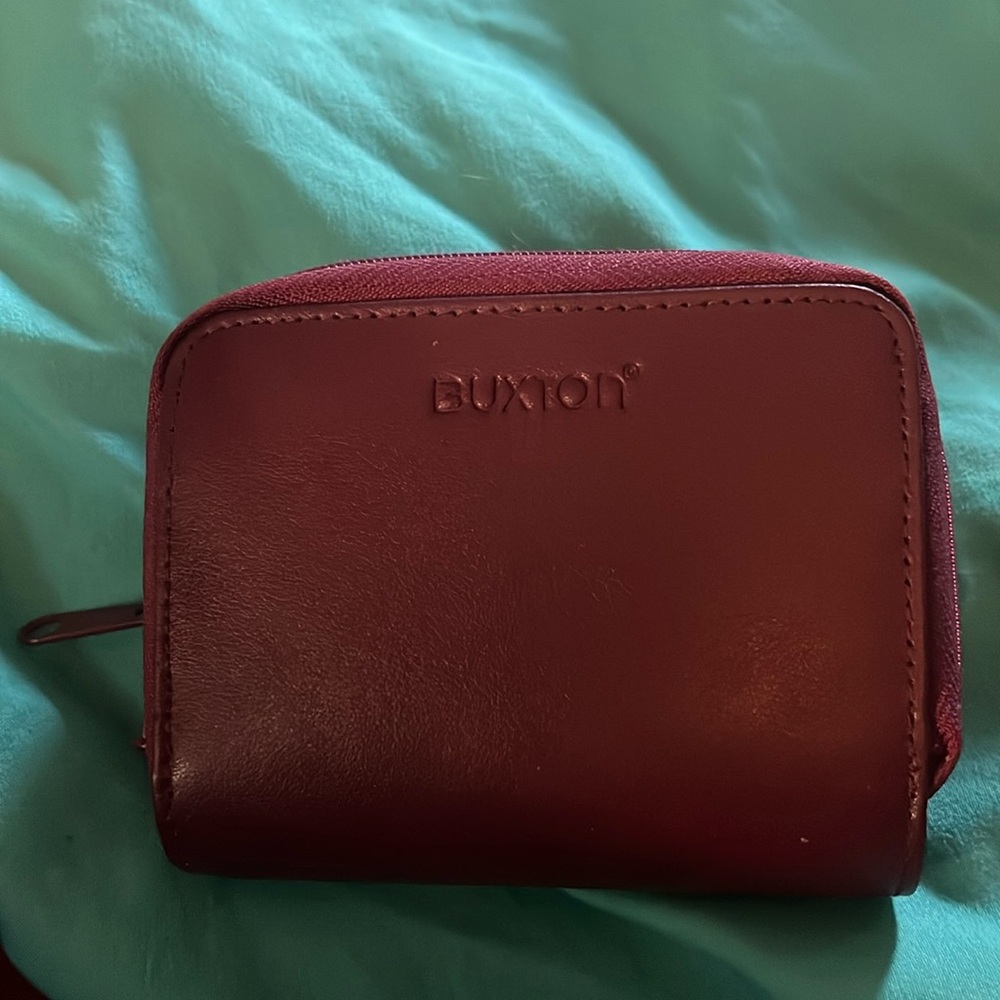 Leather Burgundy Buxton small wallet